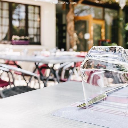 Hotel Le Central Boussac  Ngoại thất bức ảnh