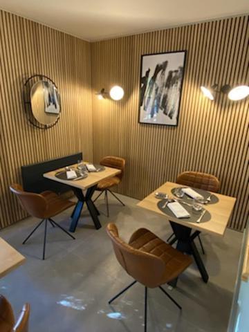 Hotel Le Central Boussac  Ngoại thất bức ảnh
